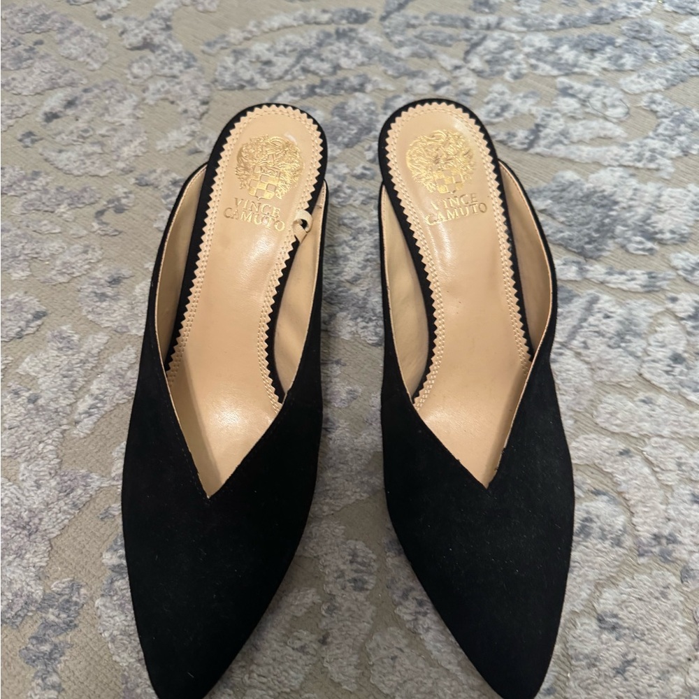 Elegant Black Women's Heels - Vince Camuto - Picture 5 of 8